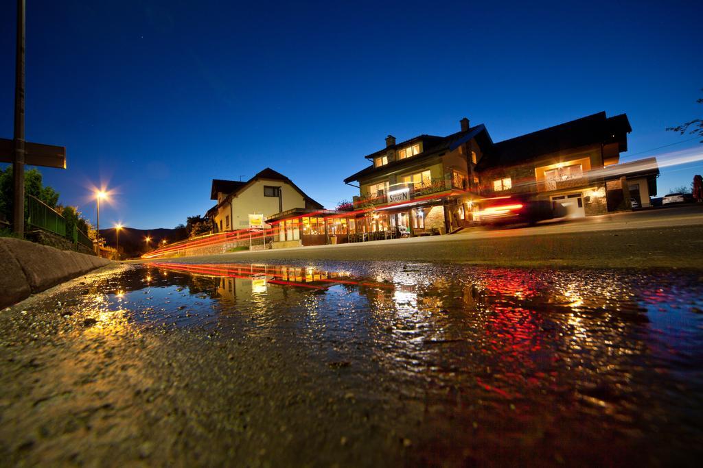 Hotel Samarin Crnomelj Exterior photo